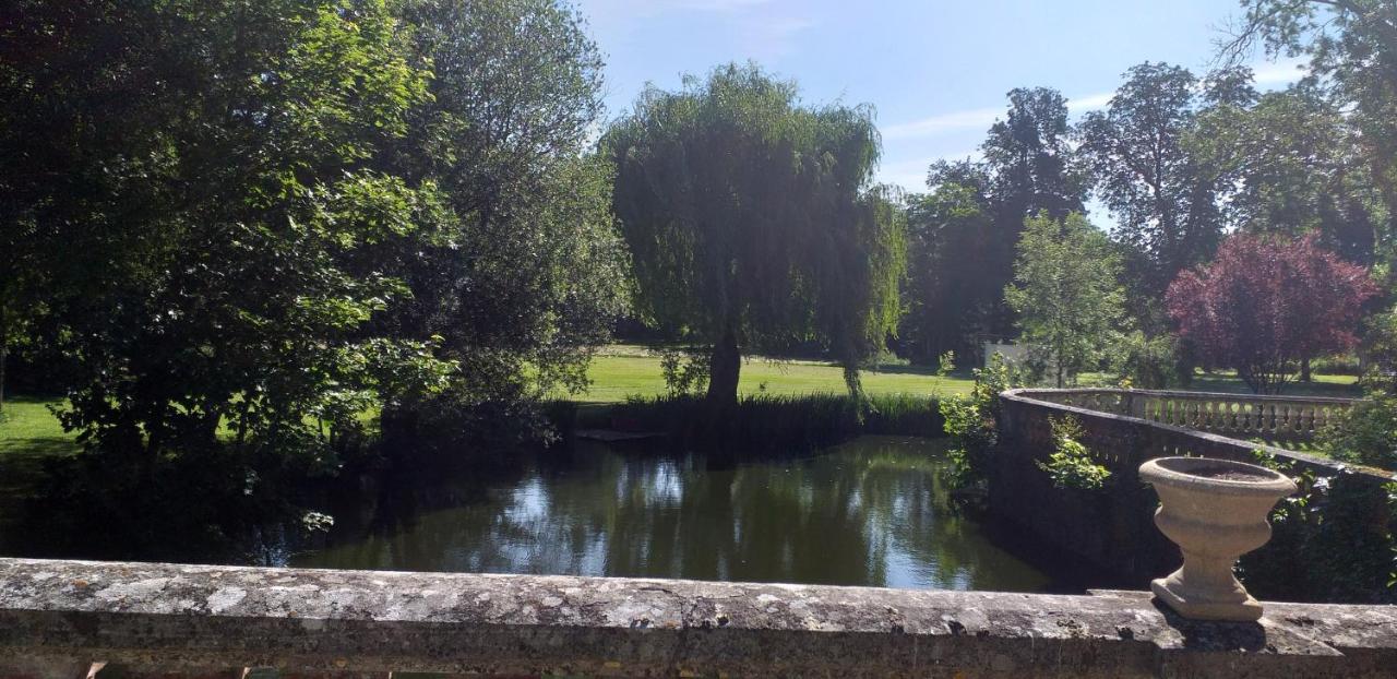 Chateau De Rocheux Freteval Esterno foto